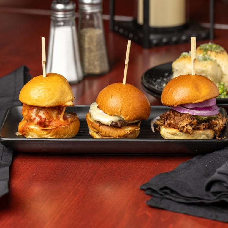 Cheeseburger Slider: A Bite-Sized Delight